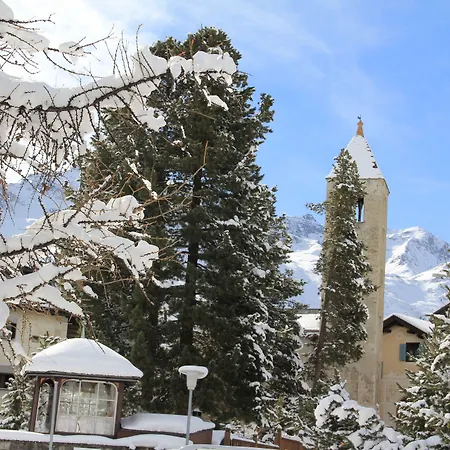 ホテリーノ プティ ツェエリーナ