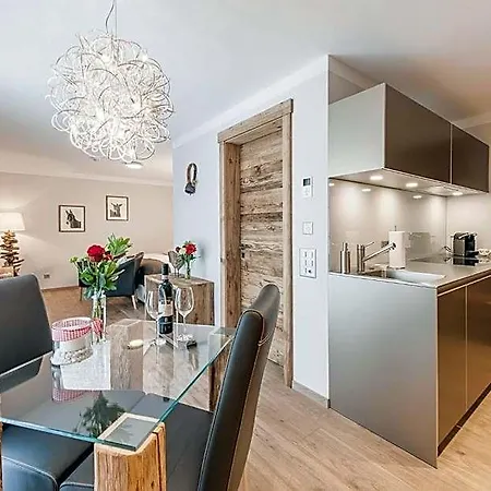 Hotel Hotelino Petit 4*