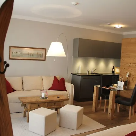Hotelino Petit 4*