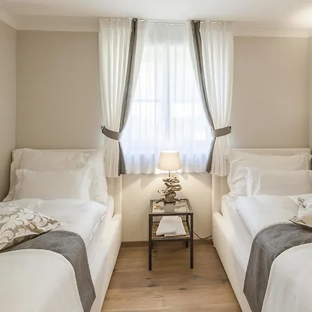 Hotelino Petit Szálloda Celerina/Schlarigna