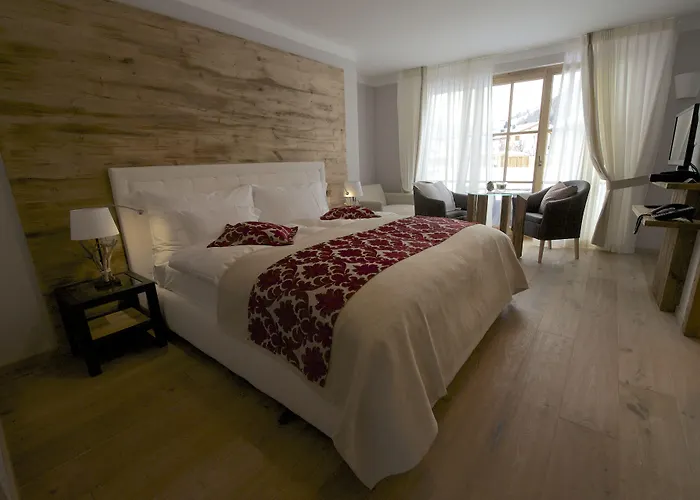 Otel Hotelino Petit 4*