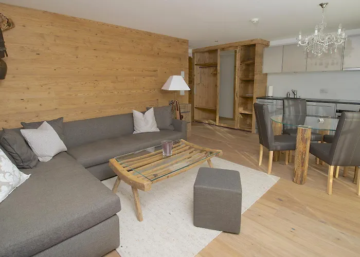 Hotelino Petit Hotel 4*