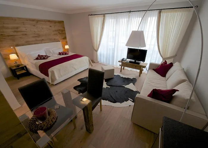 Hotelino Petit 4*