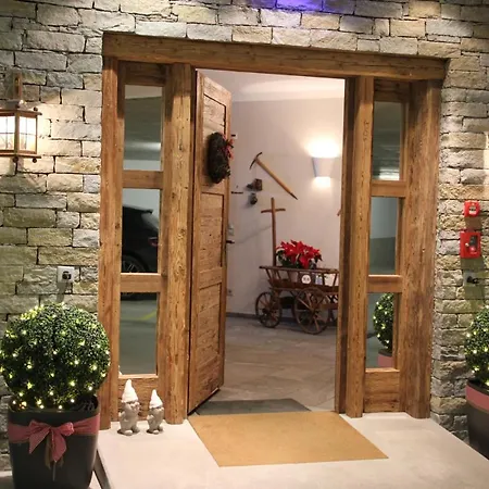 Hotelino Petit Σελερίνα